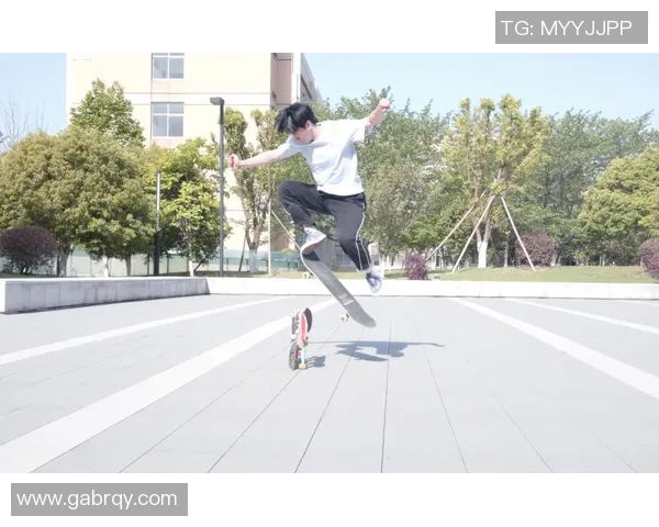 南京滑板队的状态变革引发热议滑板文化的新潮流与挑战 南京滑板队的状态变革引发热议滑板文化的新潮流与挑战