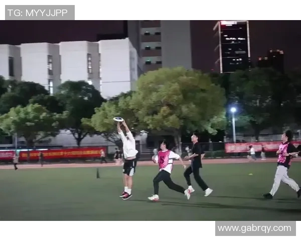 南京飞盘队实力飙升创历史新高引领全国飞盘运动热潮 南京飞盘队实力飙升创历史新高引领全国飞盘运动热潮