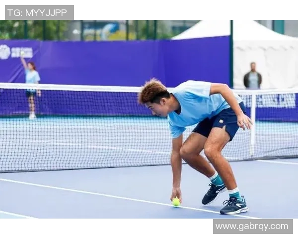 广州网球队的力量变革引发热议网球运动的未来发展与挑战 广州网球队的力量变革引发热议网球运动的未来发展与挑战