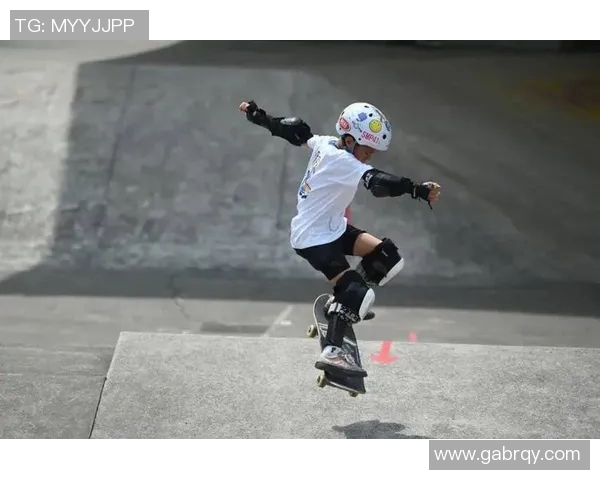 滑板之旅：深入杭州滑板队的技艺与激情探索