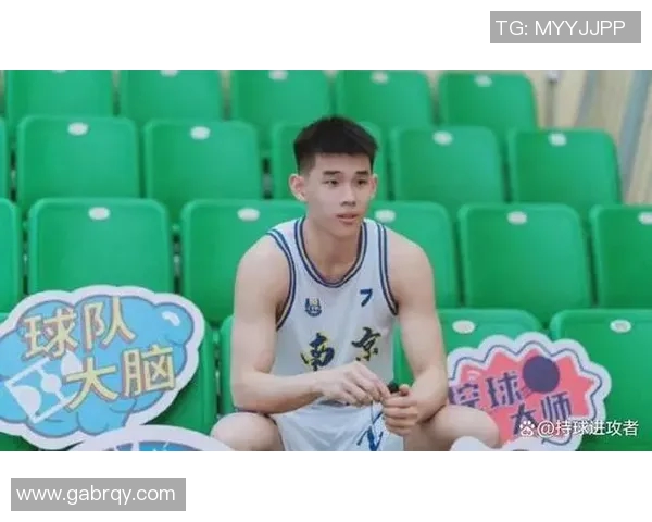 林葳的成长之路与心灵探索：从青涩到成熟的蜕变故事