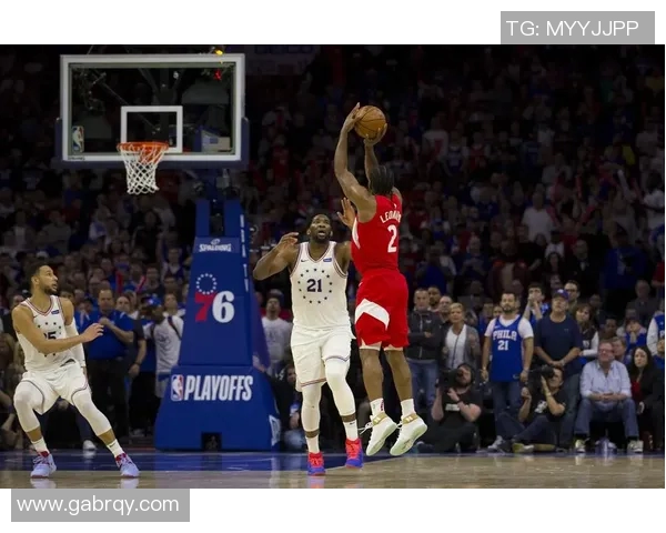 猛龙与凯尔特人第四场激战回顾双方精彩表现与关键时刻分析 猛龙与凯尔特人第四场激战回顾双方精彩表现与关键时刻分析