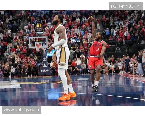 莱昂纳德缺席引发热议快船被联盟发出警告信号