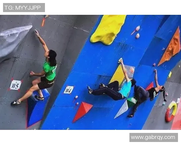 重庆攀岩队如何通过比赛经验变革提升竞技水平与团队协作能力