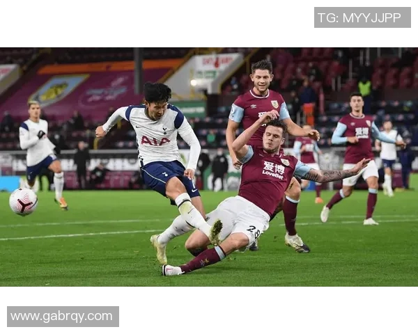 2017年伯恩利对曼联比赛深度分析与战术解析 2017年伯恩利对曼联比赛深度分析与战术解析