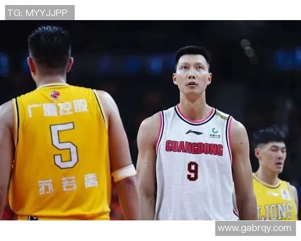 2020年赛季广东队与深圳队激战回顾与精彩瞬间分析