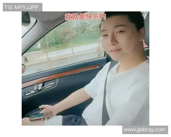 付豪的成长之路与奋斗精神探讨：从青涩少年到职场精英的蜕变历程