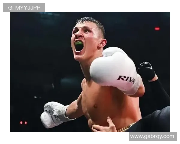 俄罗斯拳王与泰拳王的巅峰对决谁将赢得荣耀之战