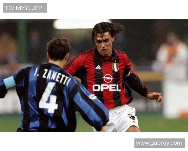 克拉约瓦与米兰的激烈对决揭示足球魅力与战术智慧的较量