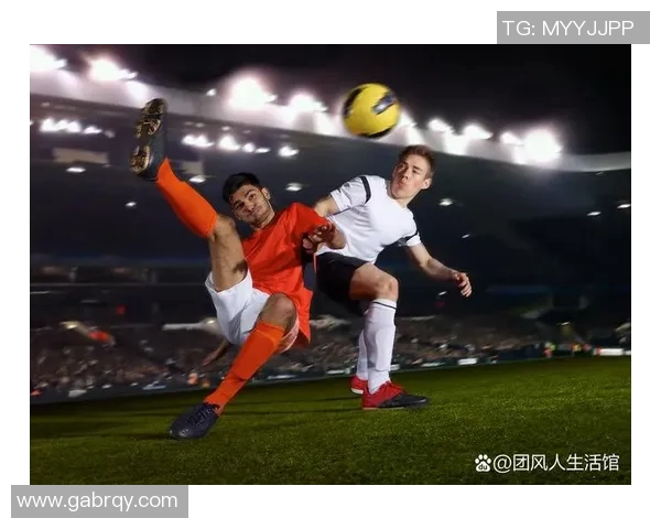 加的夫与西汉姆激战正酣比分悬念迭起引人关注