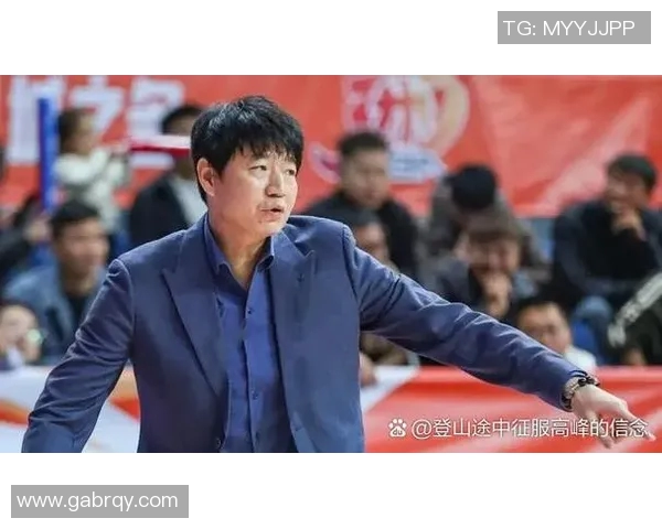 新疆广汇与广东宏远激战正酣谁能在CBA赛场上笑到最后 新疆广汇与广东宏远激战正酣谁能在CBA赛场上笑到最后